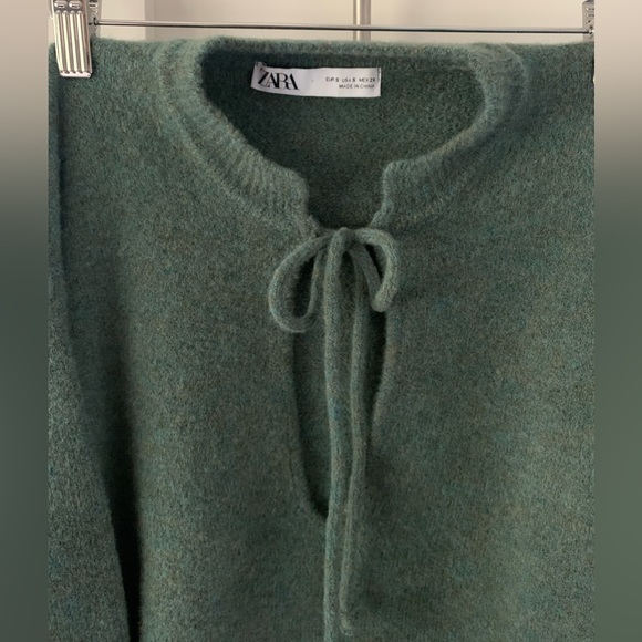 Zara Sweater - Picture 5 of 8